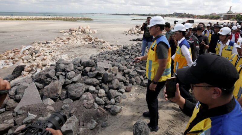 AHY : Bangun 5 Breakwater Lindungi Pantai Kuta dari Abrasi